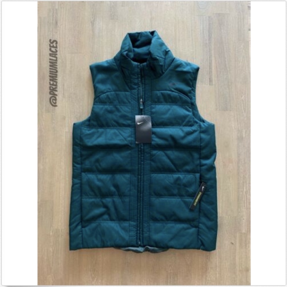 nike repel vest